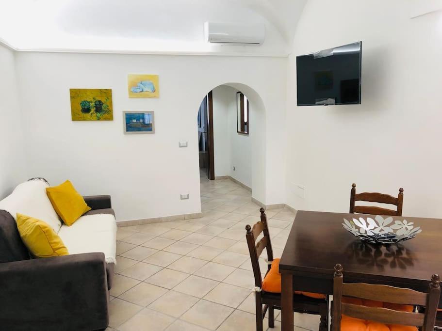 Apartmán The House Of The Poet Civitavecchia Exteriér fotografie